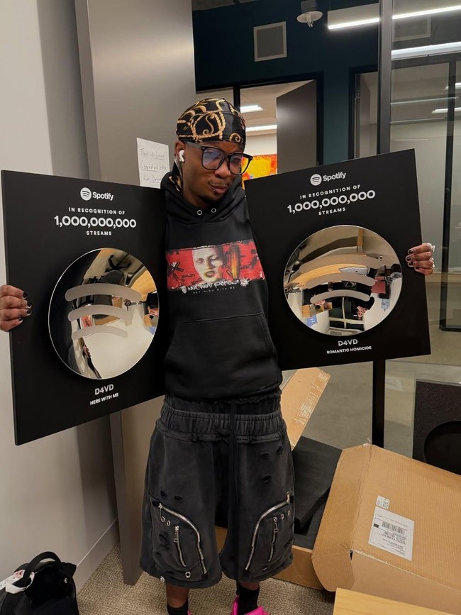 Potret D4vd dari Streamer, Lagu Viral di TikTok hingga Dipenjara