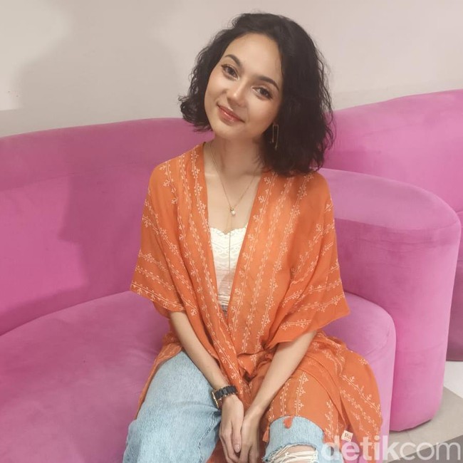 Rina Nose Alami Post-op Blues Usai Operasi Hidung, Ini yang Terjadi