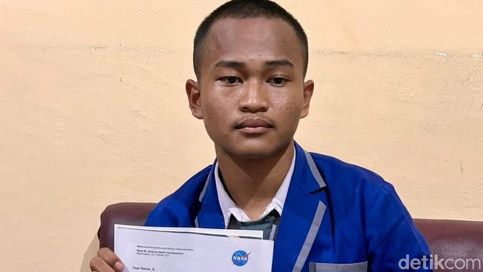 Rehan, siswa SMAN 8 Pinrang, raih penghargaan dari NASA setelah menemukan celah keamanan.