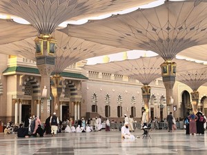 Video: Jumat Perdana Jemaah Haji RI di Kota Nabi