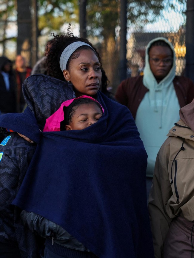 Tragedi Penembakan, Warga New York Gelar Doa untuk Jaden Pirre