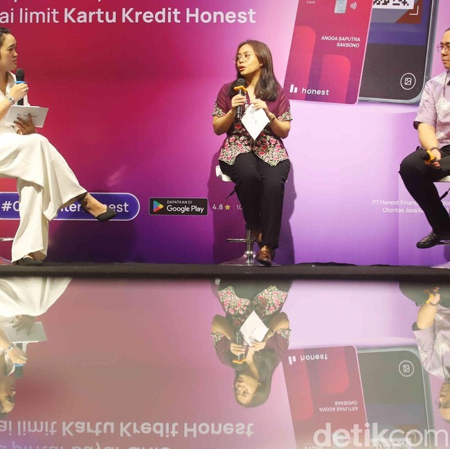 Tren QRIS Perluas Fungsi Kartu Kredit