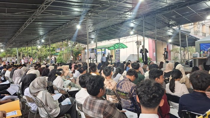 UNJ menggelar UTBK SNBT hari pertama pada hari ini, Selasa (21/4/2026).