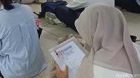 Waktu pengerjaan ujian peserta akan dibagi dalam dua sesi yakni sesi pagi pada 06.45-10.30 WIB dan sesi siang pada 12.30-16.15 WIB. Foto: (NIkita Rosa Damayanti/detikcom)