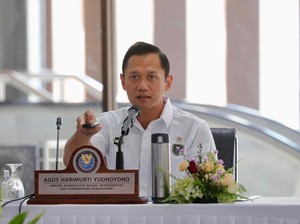 Ada Mobil Baru di Garasi AHY, Nilainya Rp 2 Miliaran