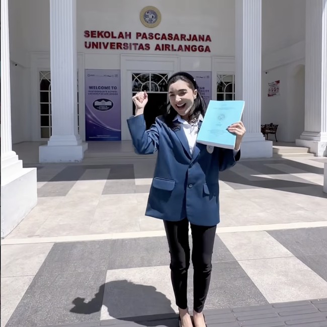 Perjuangan 3,5 Tahun Ashanty, Akhirnya Lulus Ujian S3