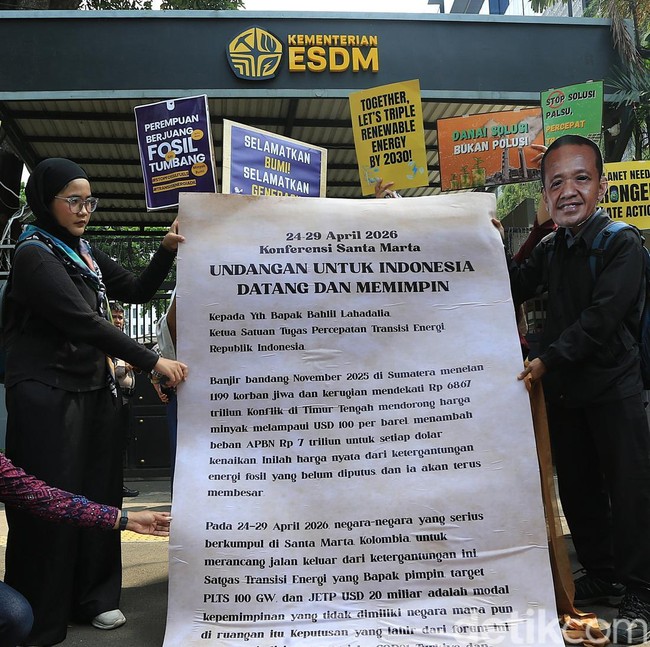 Surat Undangan Konferensi Energi Terbarukan Global untuk Bahlil