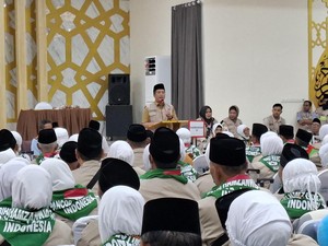 Lepas 393 Calon Jemaah Haji ke Tanah Suci, Iqbal: Doakan NTB Makmur