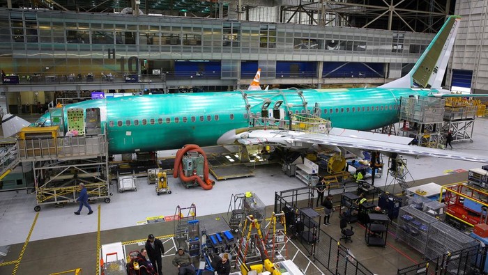 A 737 MAX airplane is seen on the final assembly production line during a media tour of the Boeing factory in Renton, Washington, U.S., April 15, 2026.   REUTERS/Genna Martin
