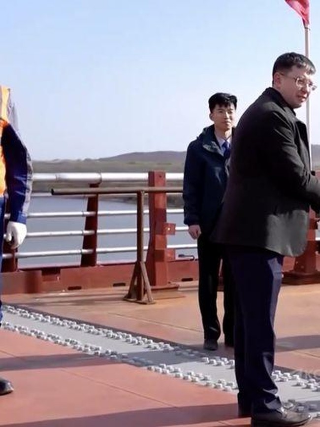 Jembatan Ini Jadi Bukti Rusia dan Korea Utara Bestie
