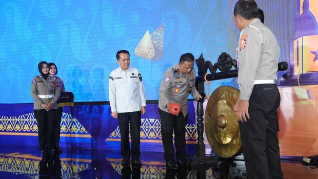 Kakorlantas Polri Irjen Agus Suryonugroho resmi membuka acara Rapat Koordinasi Pembina Samsat Tingkat Nasional Tahun Anggaran 2026