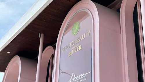 Klinik Elasto Beauty di Canggu, Badung, dilaporkan atas dugaan pelanggaran tenaga kerja asing oleh mantan karyawannya. (Dok. Google Review)