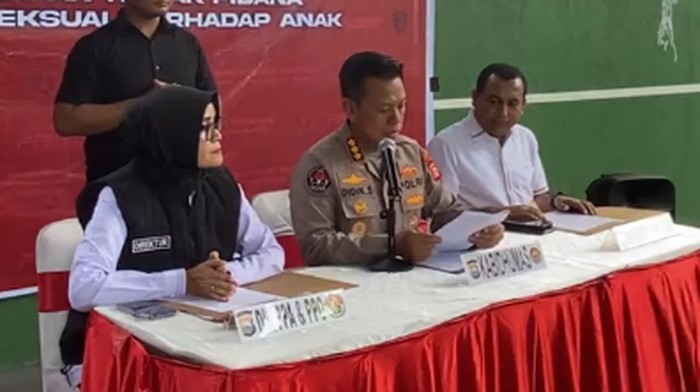 Konferensi pers Polda Sulsel.