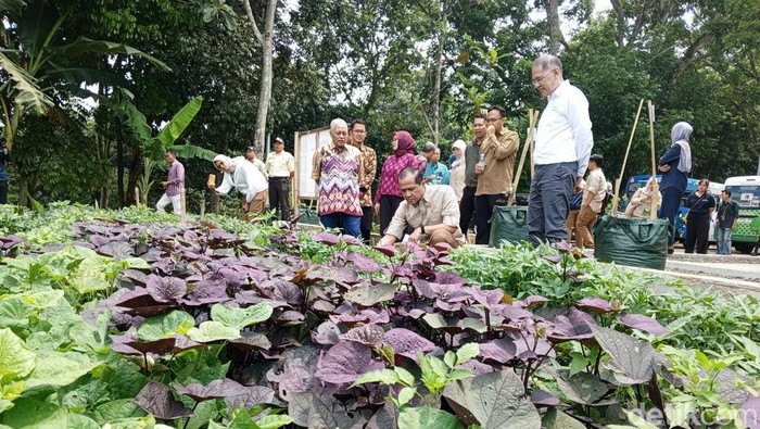 Mentrans Muhammad Iftitah Sulaiman Suryanagara saat melakukan kunjungan kerja di Kampus Unpad Jatinangor, Rabu (22/4/2026).