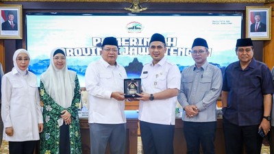 Taj Yasin Dorong Percepatan Jambanisasi untuk 21 Ribu Rumah di Jateng
