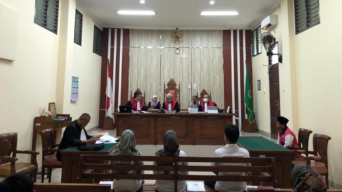 Pengadilan Negeri Tanjung Karang kembali menggelar sidang lanjutan kasus dugaan tindak pidana perpajakan yang menyeret PT SDE