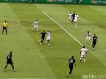 Persis Unggul 2-1 atas Bhayangkara di Babak Pertama