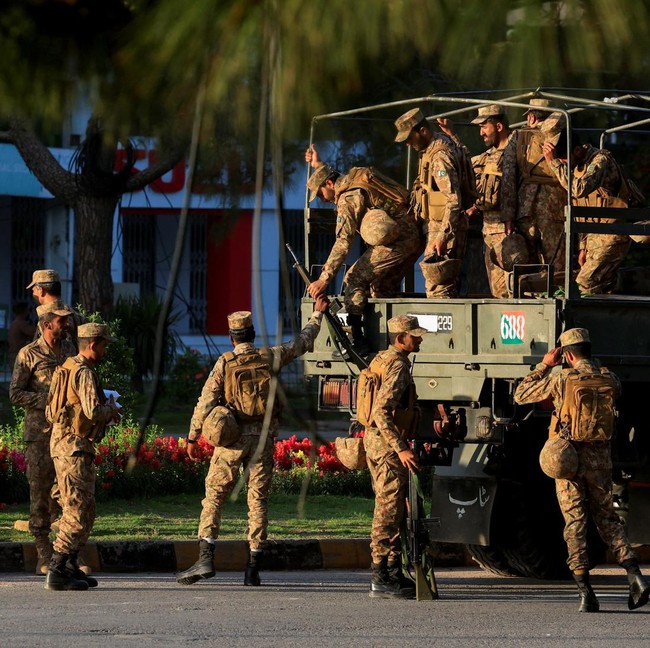 Siaga Penuh! Militer Pakistan Turun di Jantung Islamabad Sambut Dialog AS-Iran