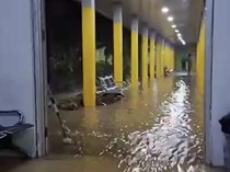 RSUD Latemmamala Soppeng Kebanjiran Malam Ini, Air Masuk Poli Gigi