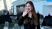 Vicky Shu mengaku siap memberi hiburan di mana pun. Acara apa pun Vicky Shu siap datang. Mau yang intimate, yang mewah, sampai yang outdoor penuh hiburan juga bisa banget, tulisnya. (Foto: dok Instagram vickyshu)