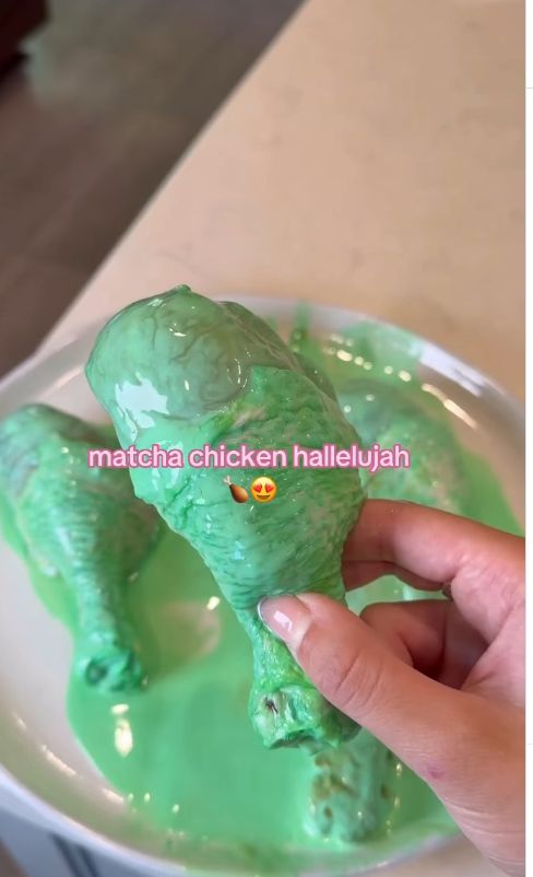 Viral Ayam Goreng Matcha