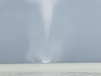 Viral Pusaran Angin bak Tornado di Suramadu, Ini Penjelasan BMKG