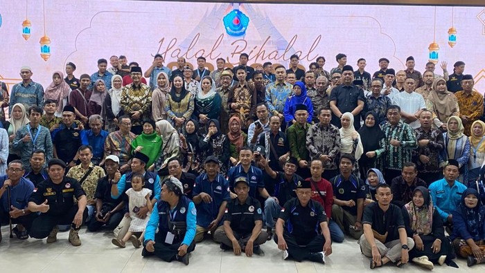 Transformasi Total Ala Bupati Mitha Lewat Brebes Beres