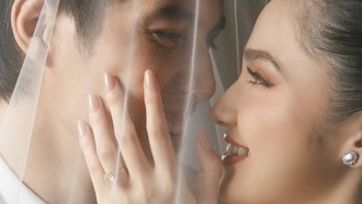 Foto Prewedding El & Syifa Hadju Dalam Nuansa Hitam-Putih, Tampil Makin Mesra