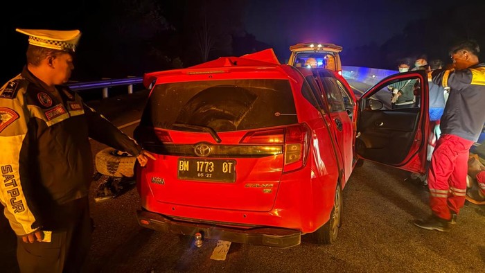 Foto: Kecelakaan maut di Tol Pekanbaru-Dumai tewaskan dua orang (Dok Ditlantas)
