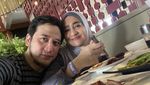 Intip Keseruan Tengku Firmansyah dan Cindy Fatikasari Kulineran Keliling Kanada