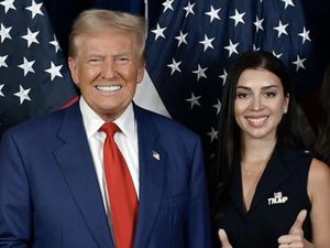 Terbongkar Skandal Ajudan Trump dengan Sejumlah Pria Tua