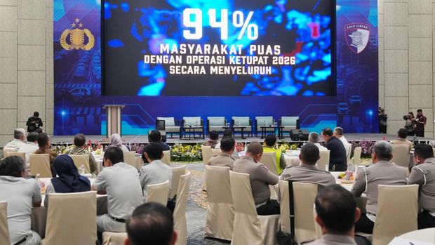 Kakorlantas Polri Irjen Agus Suryonugroho resmi membuka acara Anev Operasi Ketupat 2026