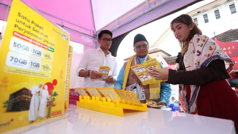 Dukungan konektivitas menjadi salah satu kebutuhan penting bagi jemaah selama perjalanan ibadah haji. Ketersediaan akses komunikasi dinilai membantu jemaah tetap terhubung dengan keluarga maupun rombongan selama berada di Tanah Suci.