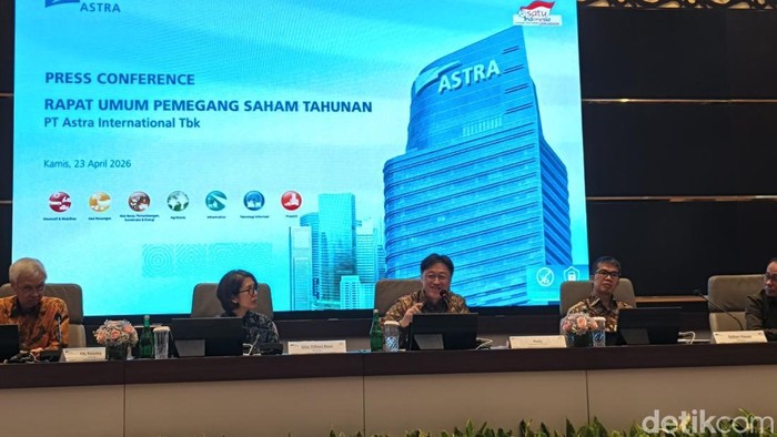 Konferensi pers Astra International