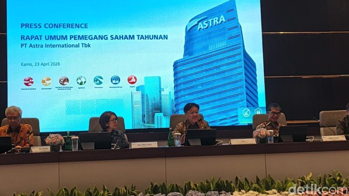 Konferensi pers Astra International
