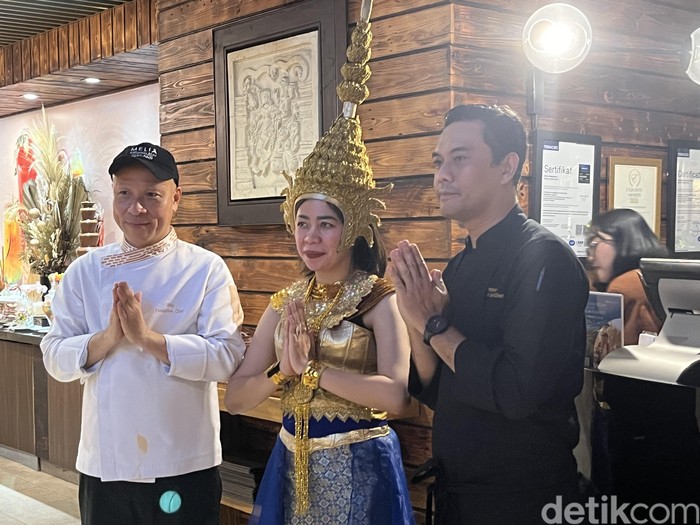 Lezatnya 'Crying Tiger' hingga Bebek Kari Merah ala Chiang Mai Ada di Jakarta