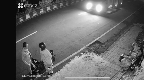 Pembuang sampah liar di Kelurahan Sanur saat disergap pada Kamis (23/4/2026) dini hari. (Dok. Kelurahan Sanur)