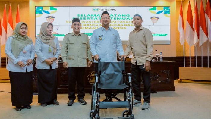 Pemkab Gresik sediakan obat-obatan dan kursi roda untuk calon jemaah haji