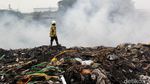 Pendinginan Kebakaran Sampah Kelapa Gading Masih Berlanjut