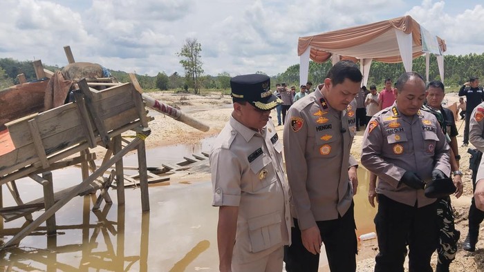 Penindakan PETI di Kuantan Singingi. (Foto: Dok Ditreskrimsus Polda Riau)