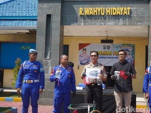 Polda Jatim Bongkar Penyelundupan 930 Liter Solar Subsidi ke Kalimantan