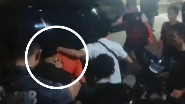 Pria di Muratara diamankan polisi usai diduga menyetubuhi anaknya hingga melahirkan