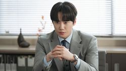 First Look Lee Jun Young di Drakor Soul-Swap Reborn Rookie