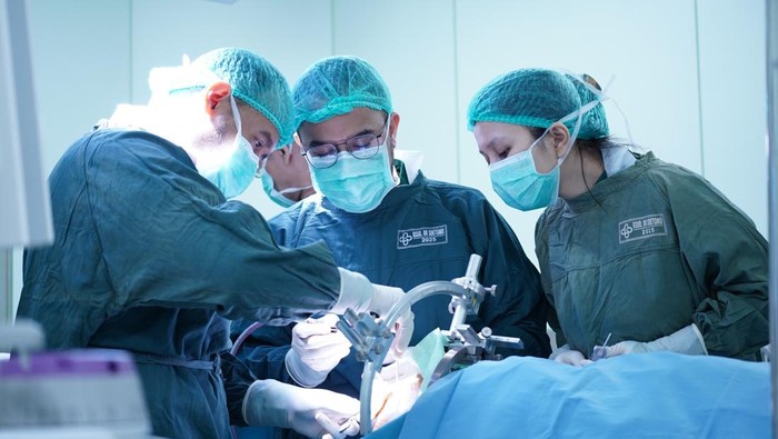 RSUD dr Soetomo Lakukan Psychosurgery Pertama di Indonesia