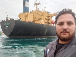 Kisah ABK Terapung 24 Jam di Laut Usai Rudal Hantam Kapalnya