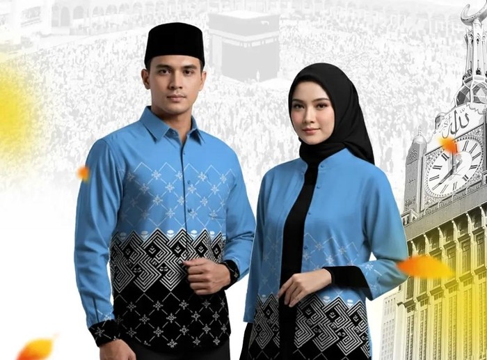 Seragam haji 2026 dengan batik biru muda.