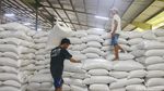 Stok Beras di Gudang Karawang Dicek, Cadangan Tembus 5,19 Juta Ton