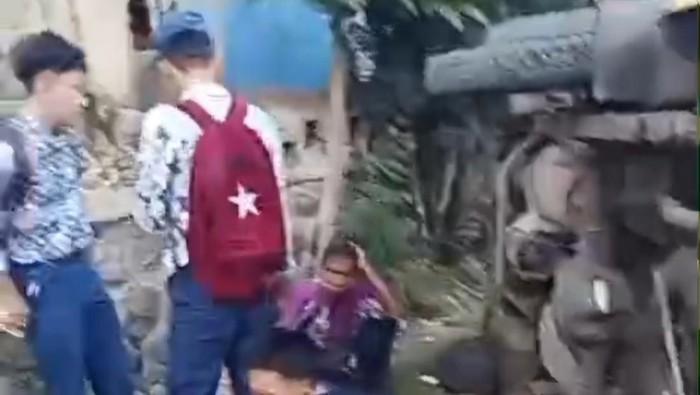 Tangkapan layar kecelakaan angkot berisi pelajar kecelakaan di KBB