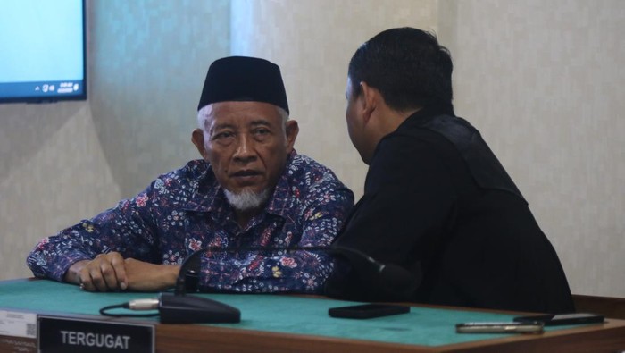 Pembacaan putusan sidang vonis eks Bupati Sleman Sri Purnomo ditunda. 