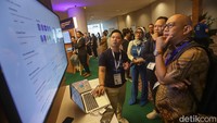 Dalam forum tersebut, turut diperkenalkan Agentforce sebagai platform yang mengintegrasikan manusia, agen digital, aplikasi, dan data dalam satu sistem. Platform ini dirancang untuk mendukung kolaborasi dan mempercepat eksekusi kerja.